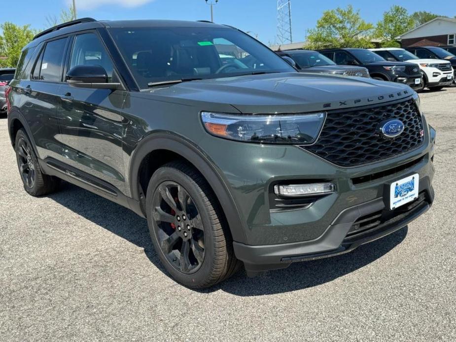 new 2024 Ford Explorer car, priced at $53,844