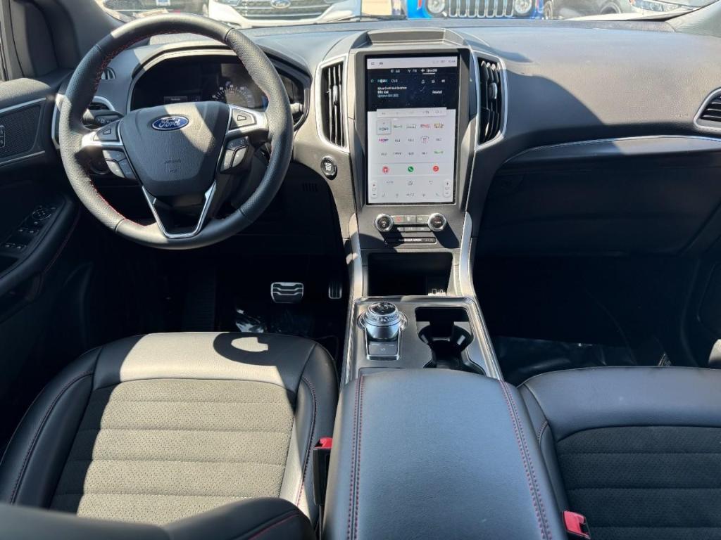 used 2024 Ford Edge car, priced at $38,990