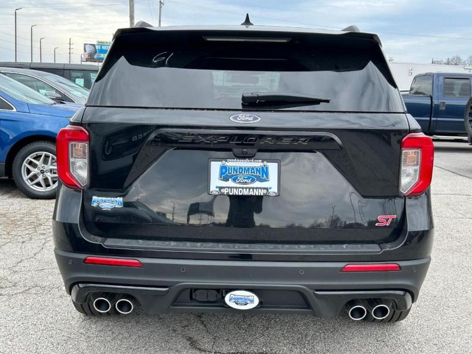 new 2024 Ford Explorer car, priced at $54,275