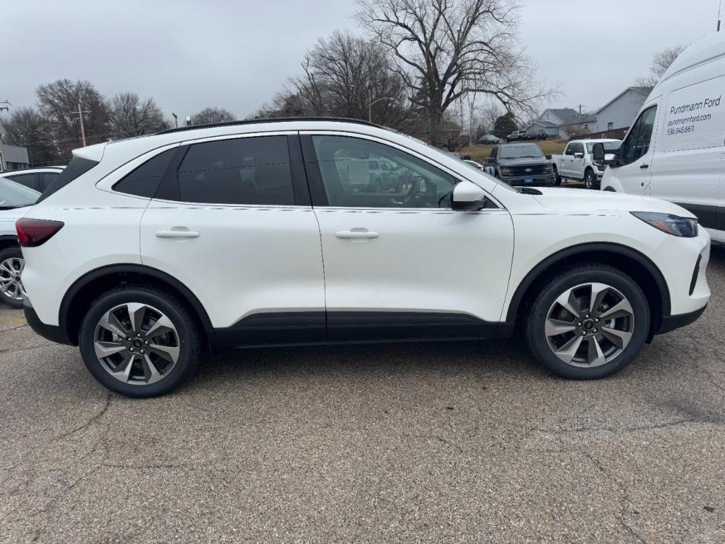 new 2025 Ford Escape car, priced at $38,470