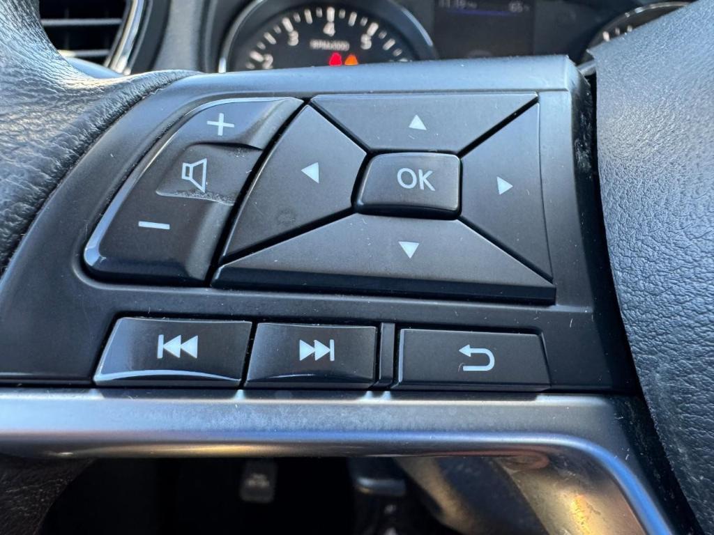 used 2020 Nissan Rogue car, priced at $15,138