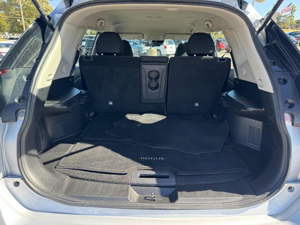 used 2020 Nissan Rogue car, priced at $15,138