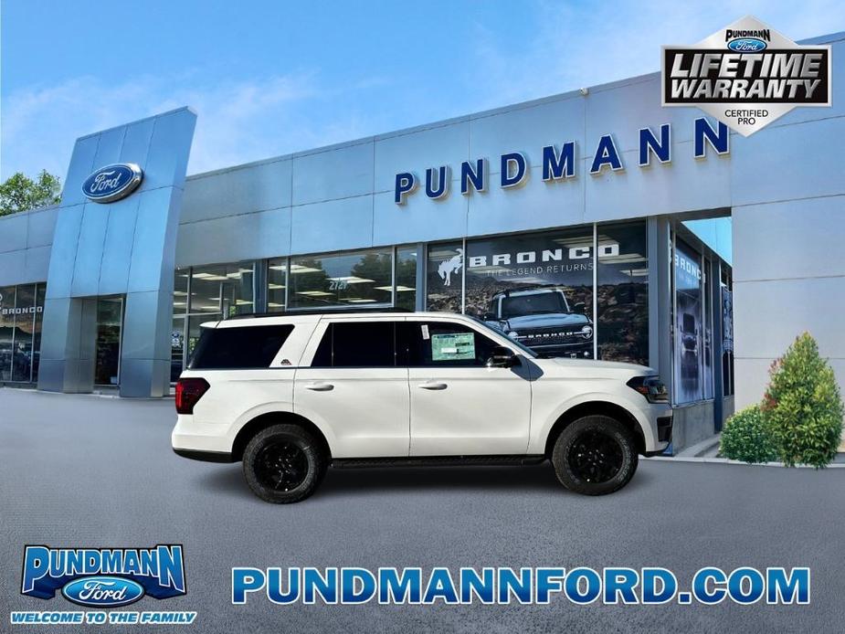 new 2024 Ford Expedition car, priced at $74,010