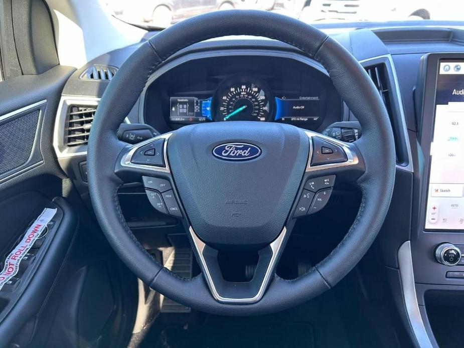 new 2024 Ford Edge car, priced at $30,760