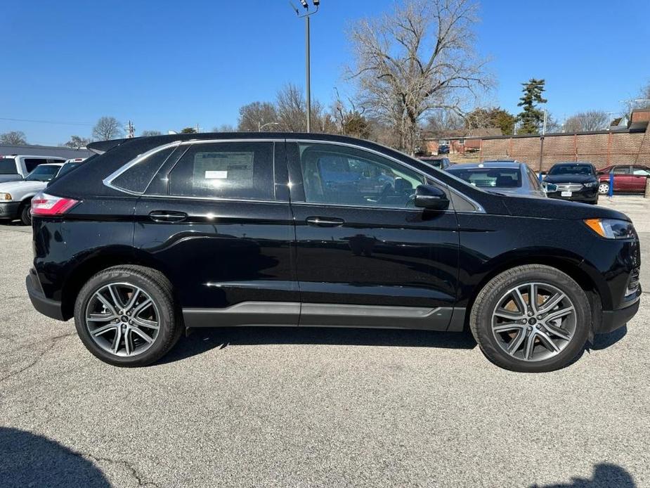 new 2024 Ford Edge car, priced at $38,055