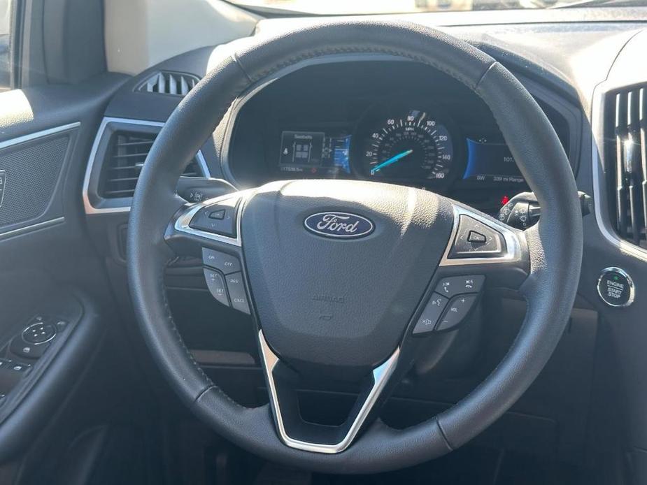 used 2024 Ford Edge car, priced at $30,997