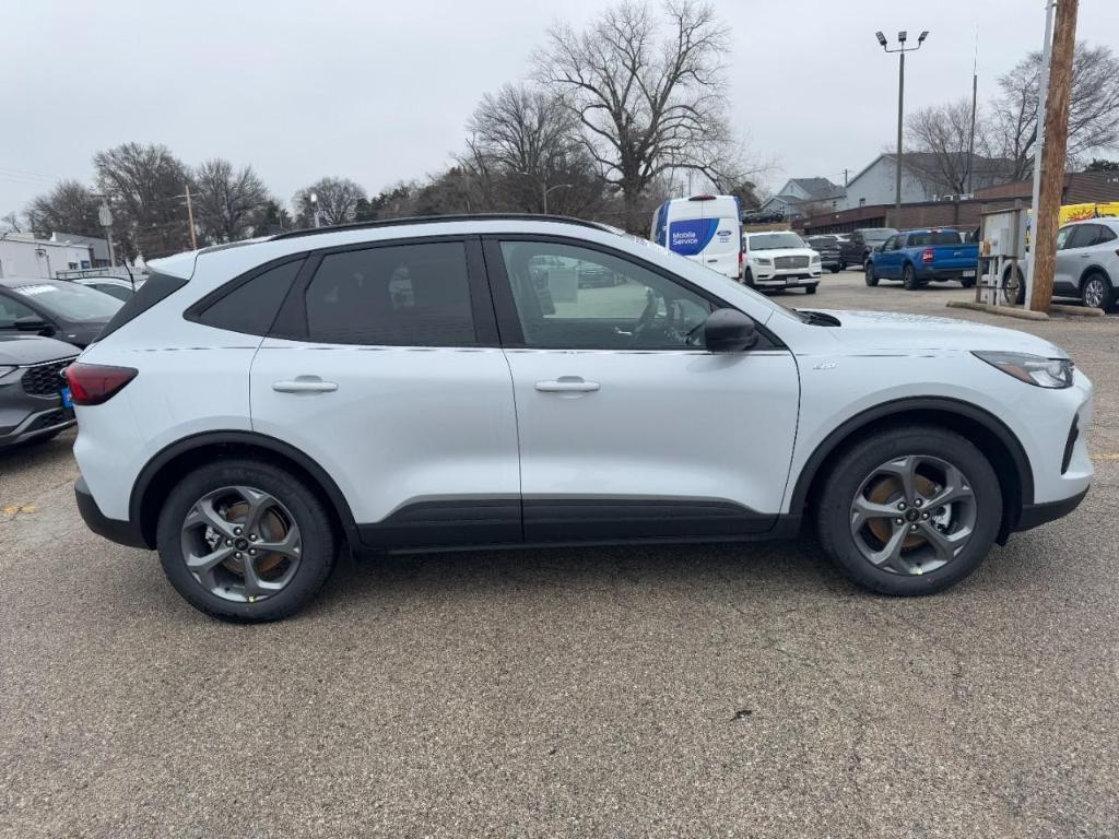 new 2025 Ford Escape car, priced at $30,475