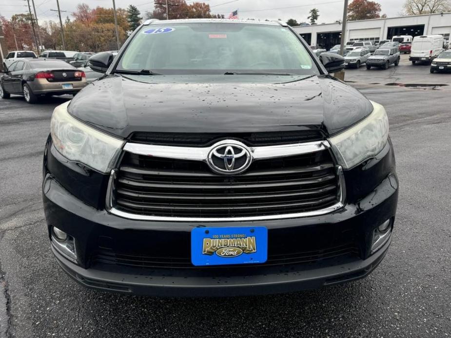 used 2015 Toyota Highlander car, priced at $18,762