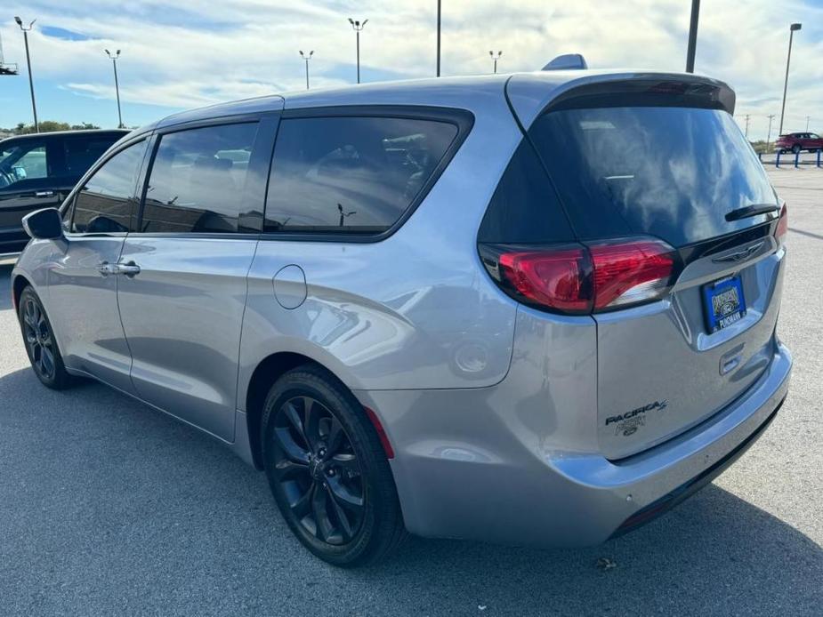 used 2020 Chrysler Pacifica car, priced at $19,367