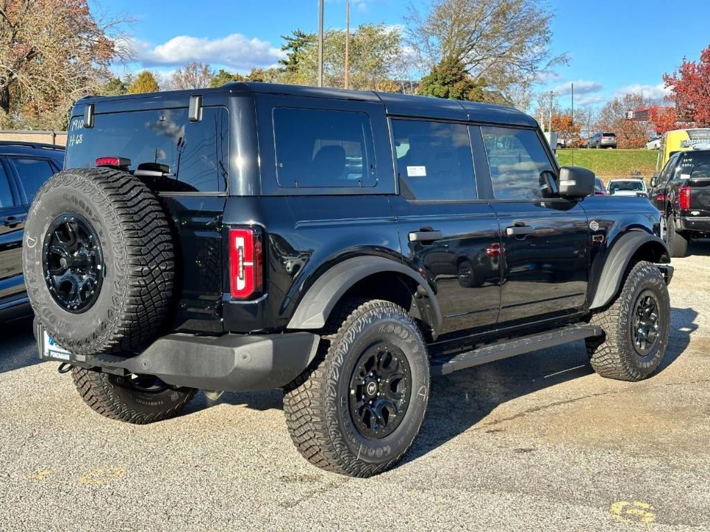 new 2024 Ford Bronco car, priced at $61,380