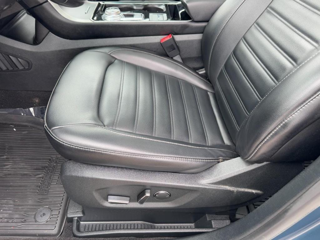 used 2019 Ford Edge car, priced at $20,990