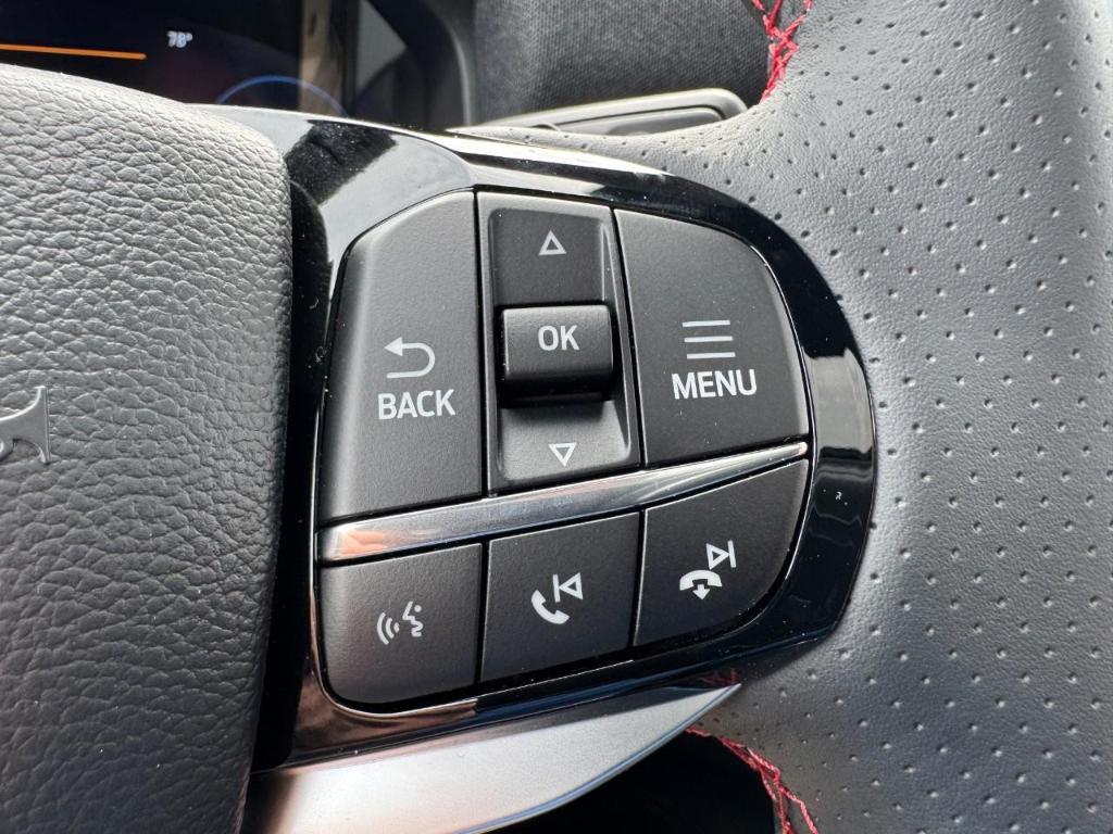 new 2025 Ford Explorer car, priced at $61,725