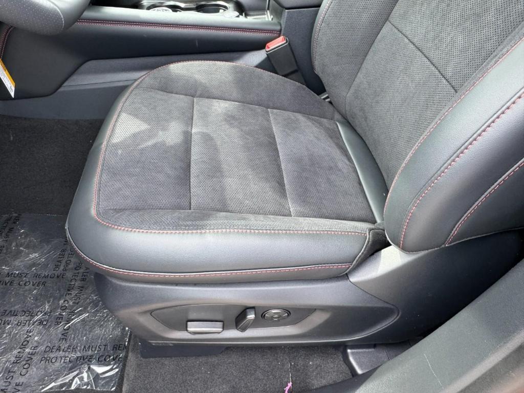 new 2025 Ford Explorer car, priced at $61,725