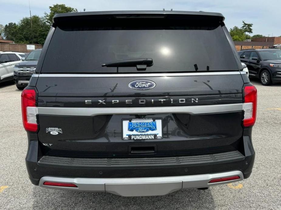 new 2024 Ford Expedition car, priced at $61,620