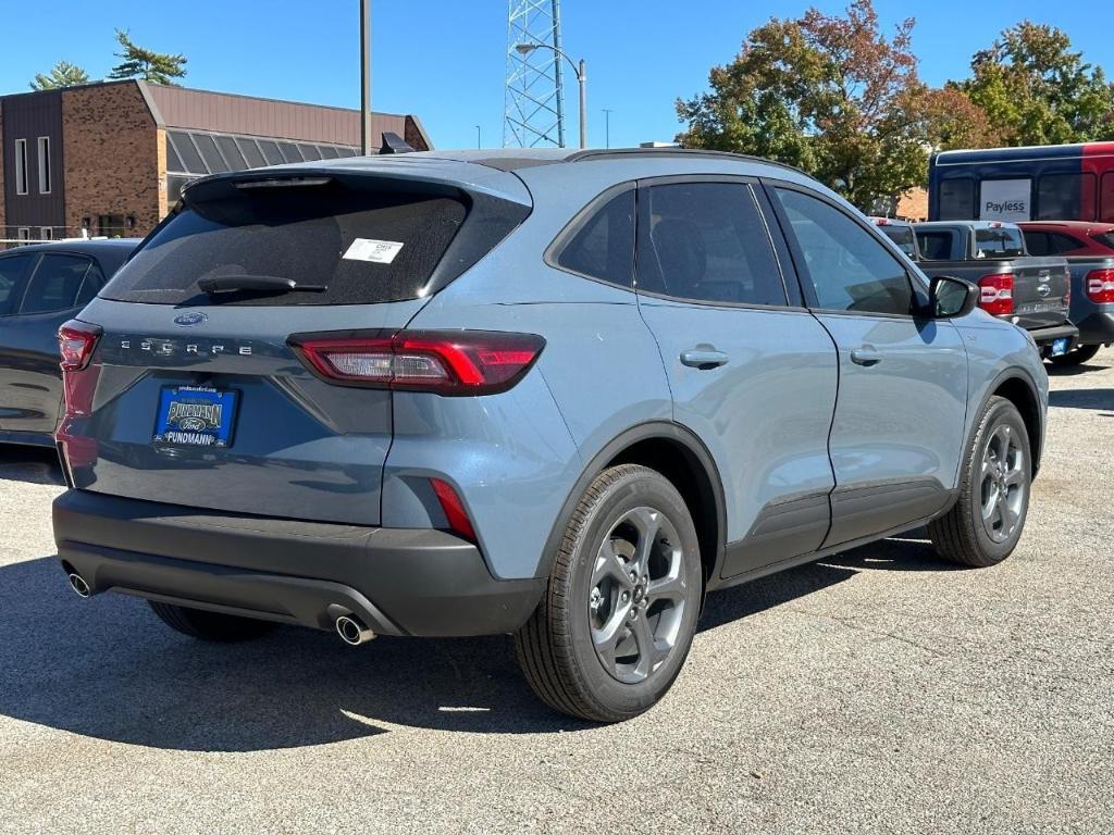 new 2025 Ford Escape car, priced at $31,320