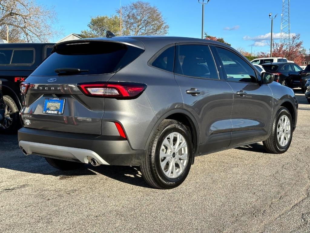 new 2025 Ford Escape car, priced at $29,830