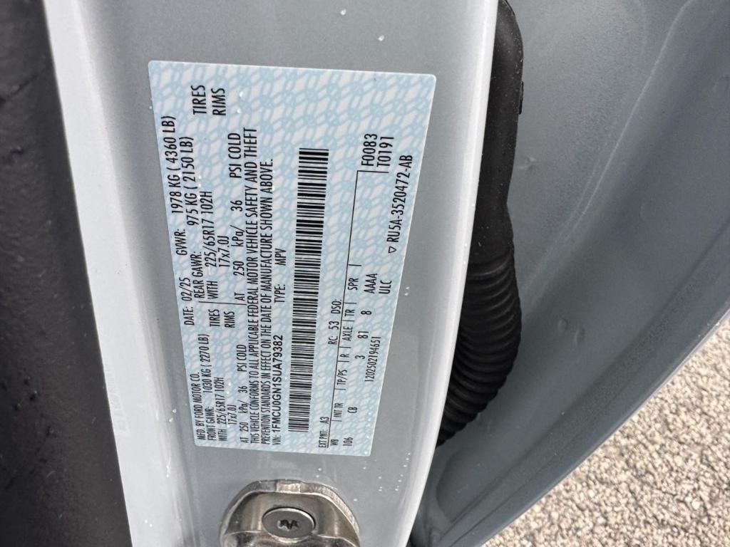 new 2025 Ford Escape car, priced at $29,187