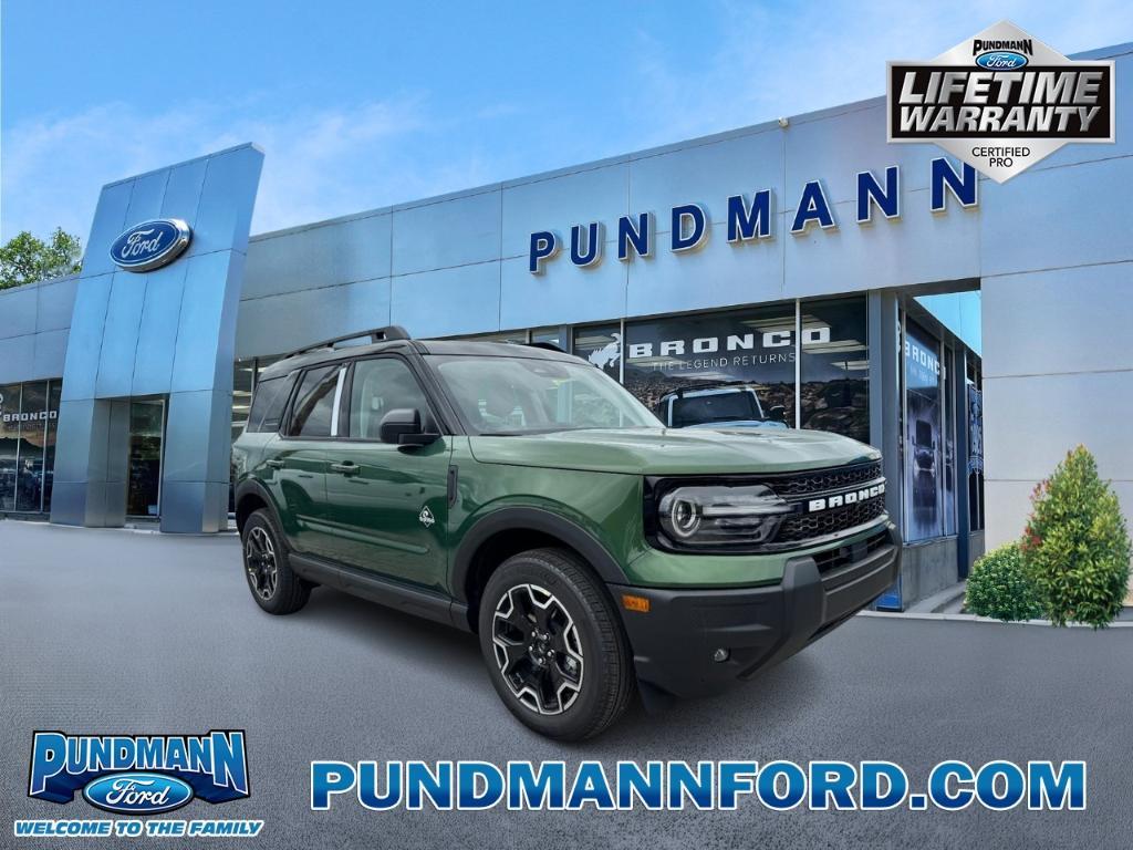 new 2025 Ford Bronco Sport car, priced at $37,985