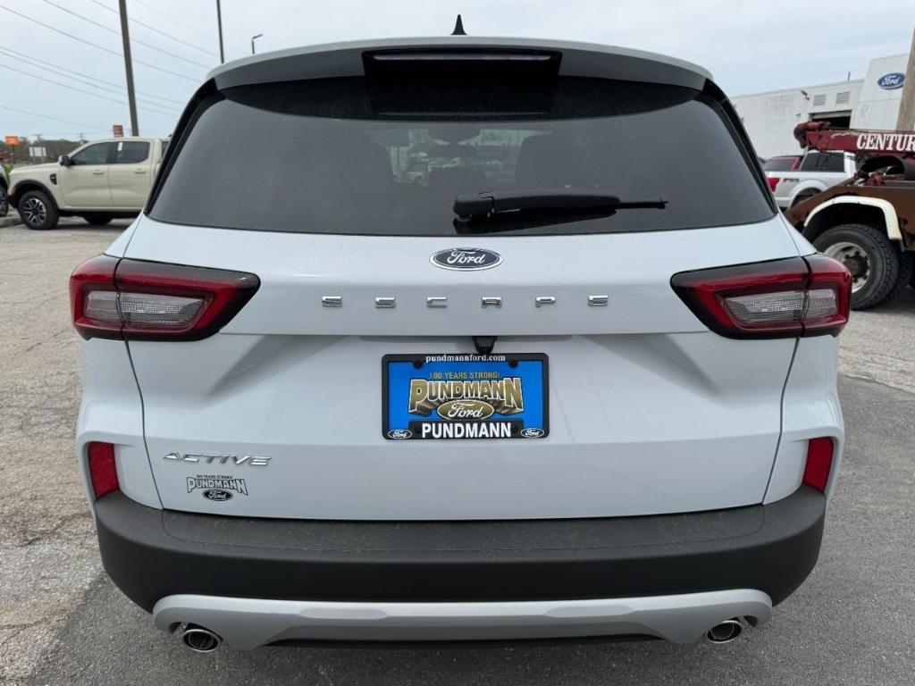 new 2025 Ford Escape car, priced at $29,875