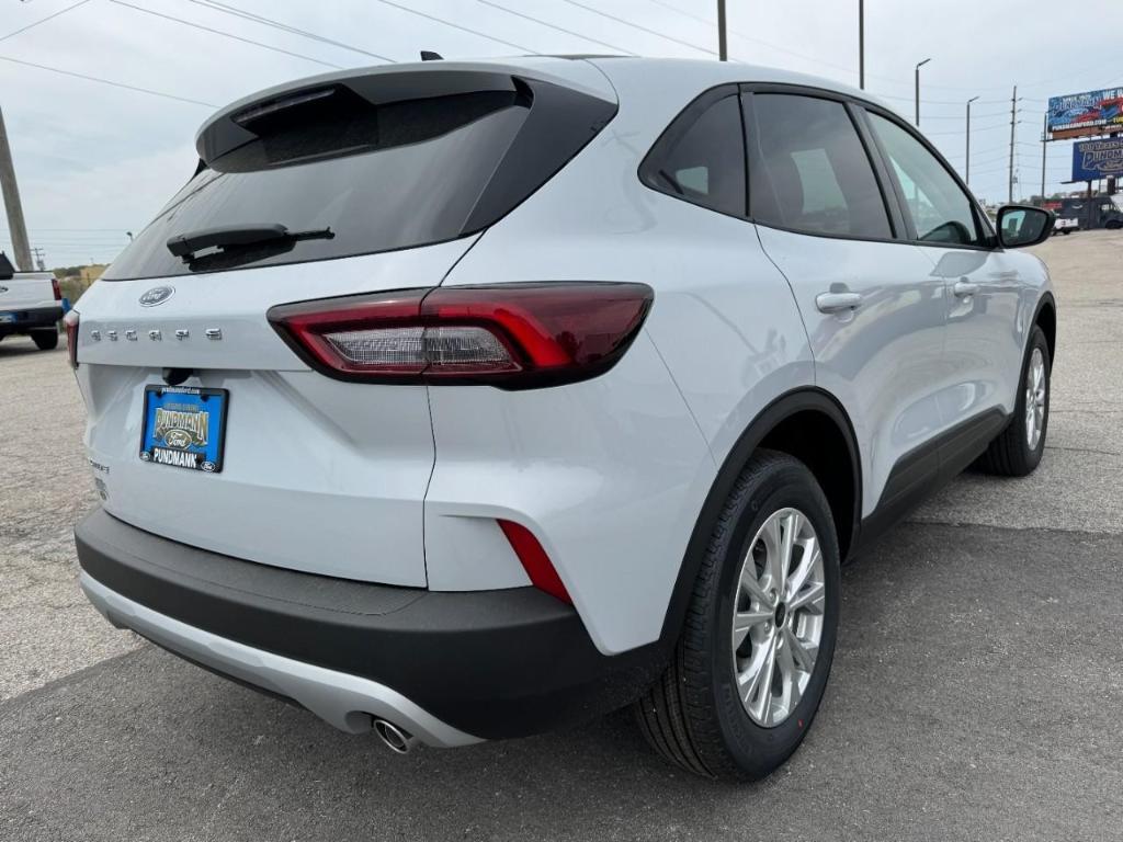 new 2025 Ford Escape car, priced at $29,875