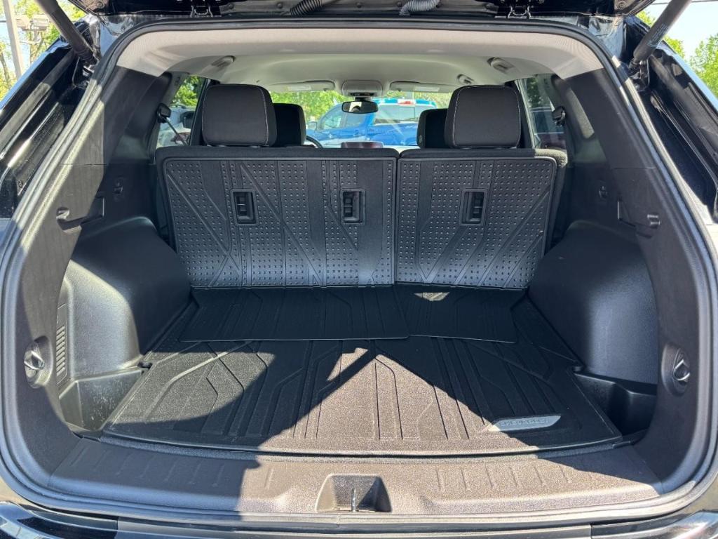 used 2023 Chevrolet Blazer car, priced at $27,890
