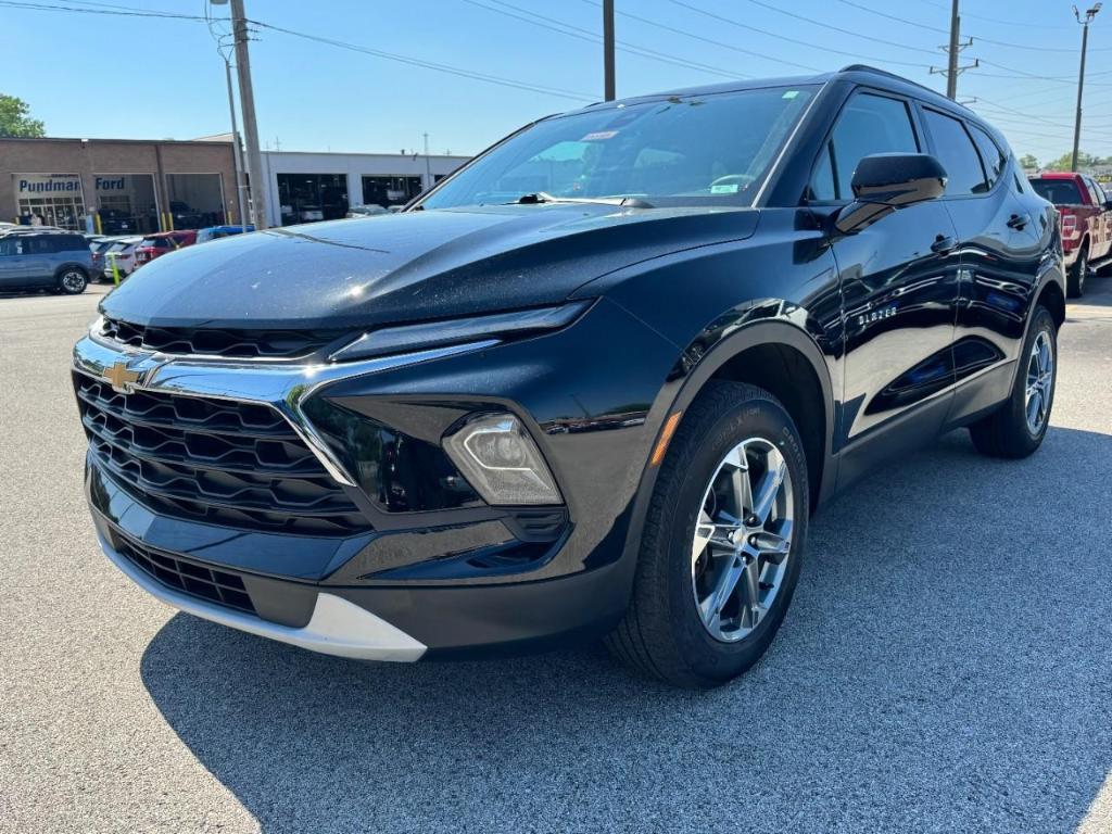used 2023 Chevrolet Blazer car, priced at $27,890