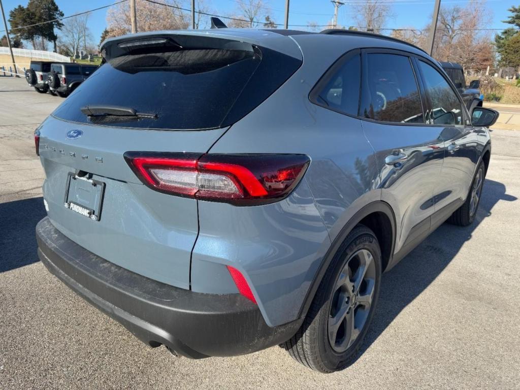 new 2025 Ford Escape car, priced at $29,825