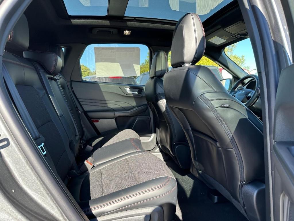 new 2025 Ford Escape car, priced at $37,670