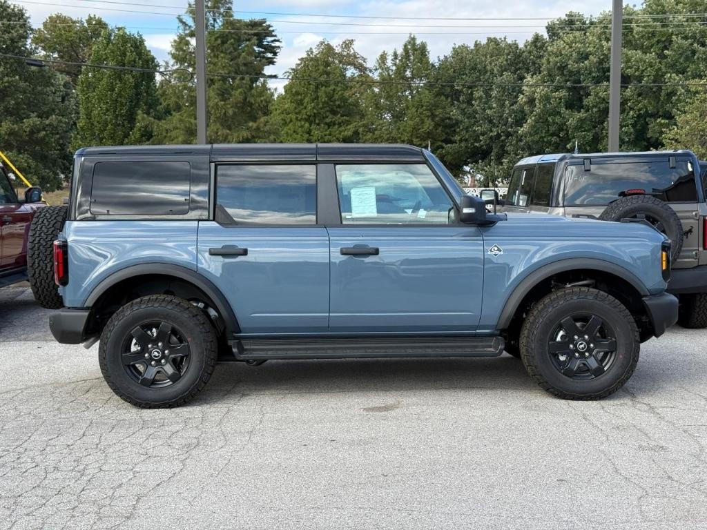 new 2025 Ford Bronco car, priced at $53,268