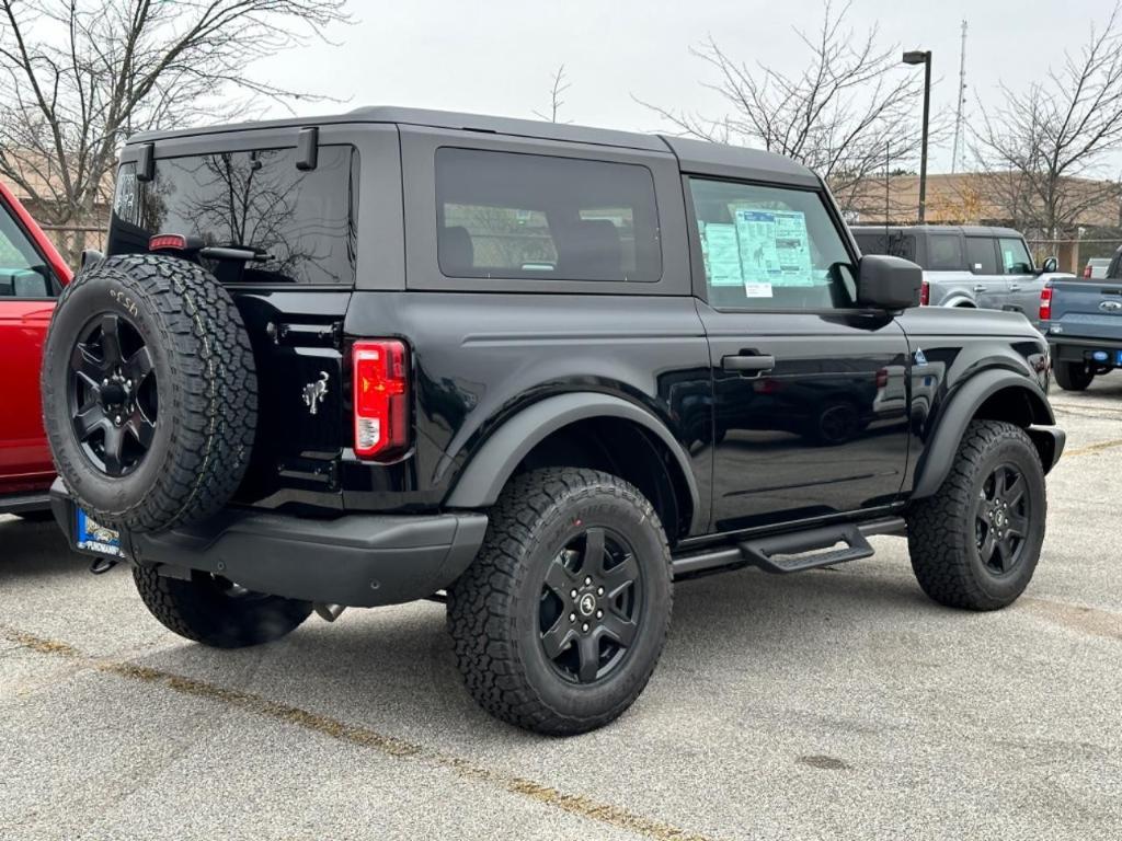 new 2024 Ford Bronco car, priced at $43,405