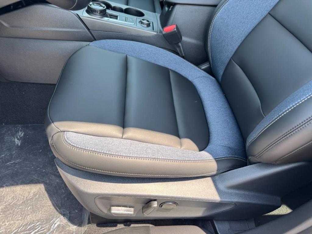 new 2025 Ford Bronco Sport car, priced at $36,390