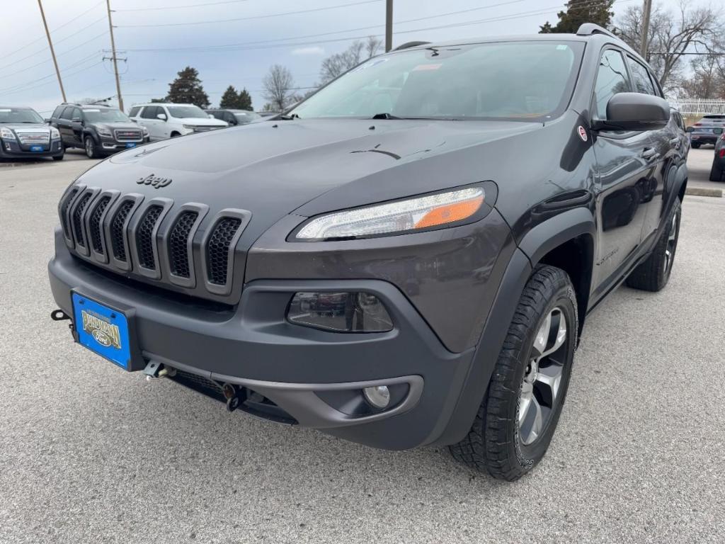 used 2016 Jeep Cherokee car, priced at $12,879