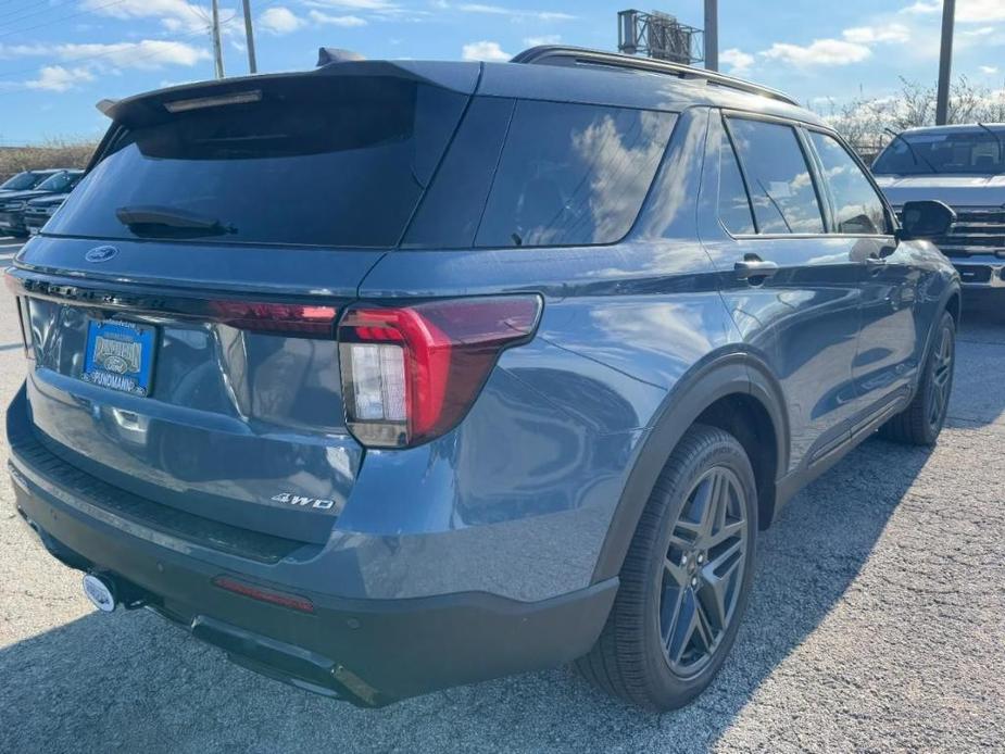 new 2025 Ford Explorer car, priced at $49,712