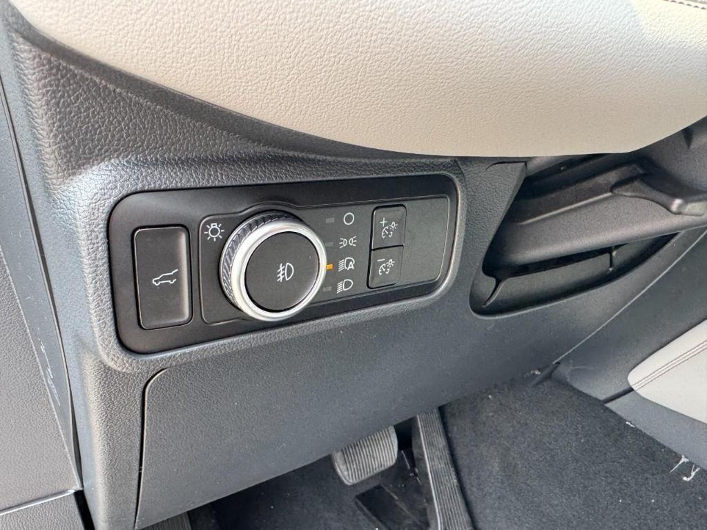 new 2025 Ford Explorer car, priced at $46,554