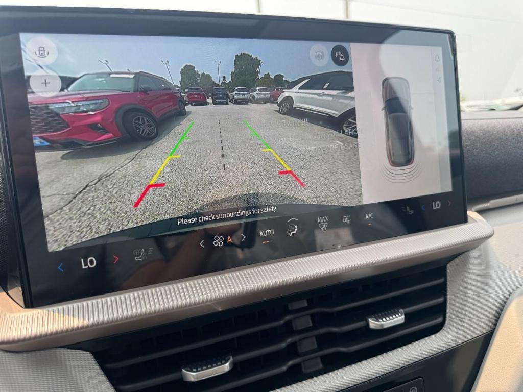 new 2025 Ford Explorer car, priced at $46,554