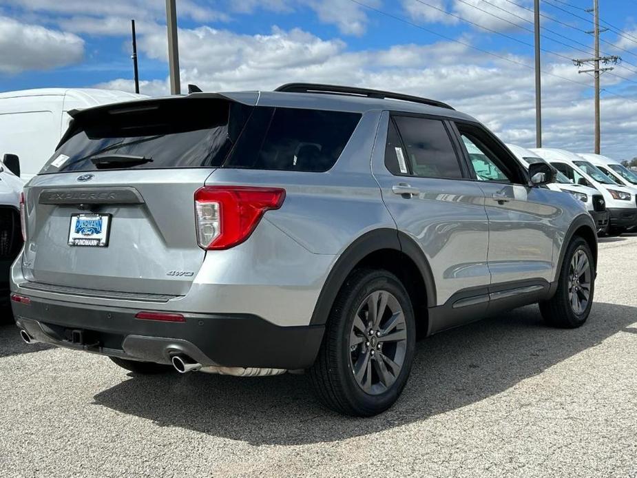 new 2024 Ford Explorer car, priced at $42,685