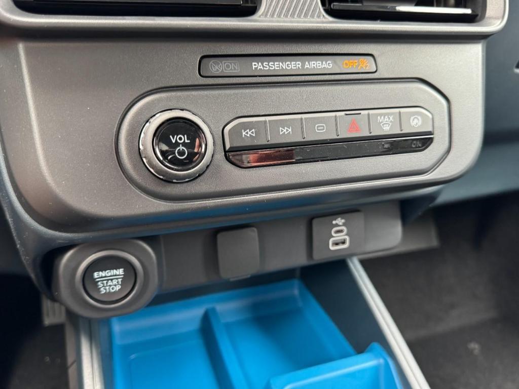 new 2025 Ford Maverick car, priced at $34,230