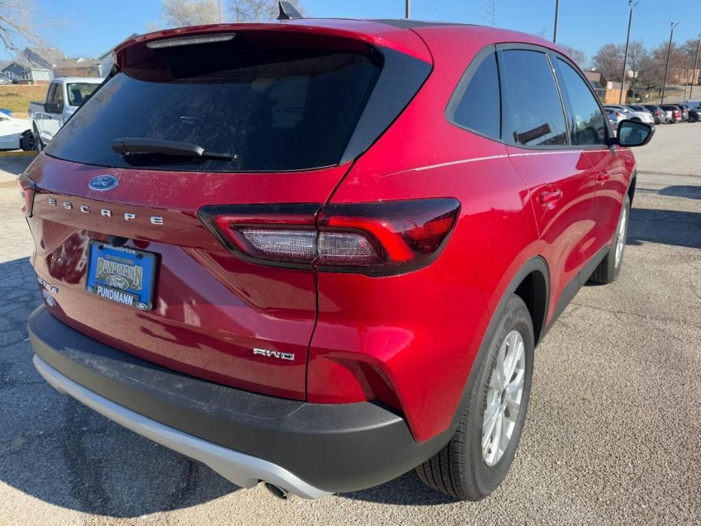 new 2025 Ford Escape car, priced at $31,220