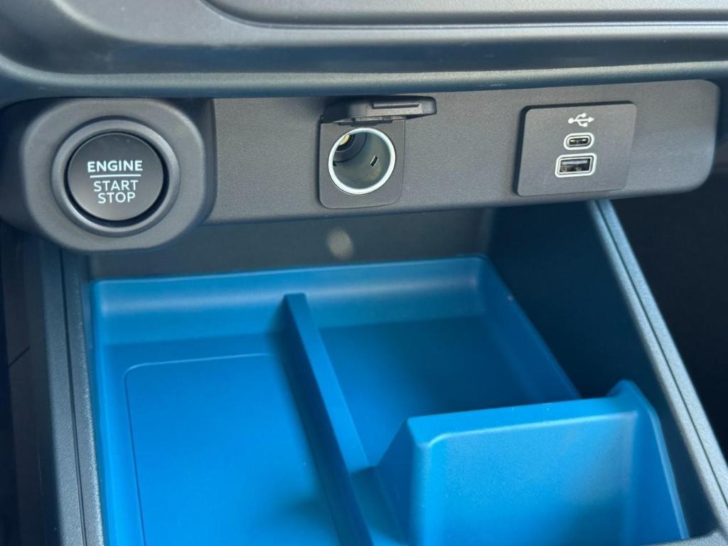 new 2025 Ford Maverick car, priced at $34,295