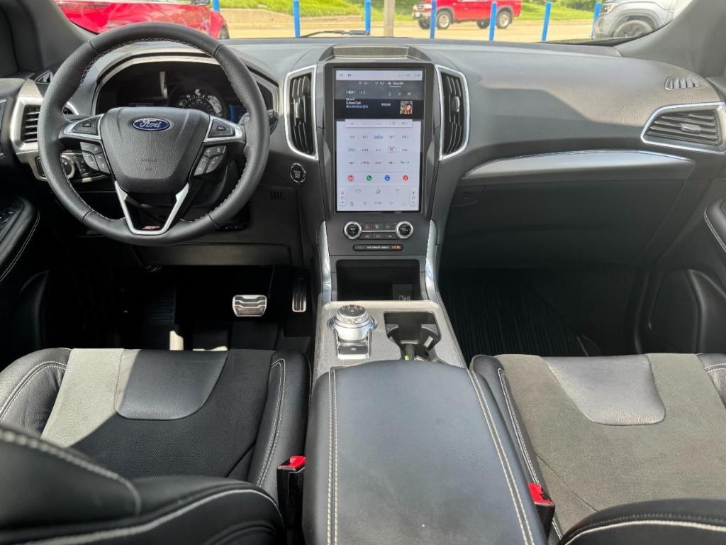 used 2024 Ford Edge car, priced at $41,990