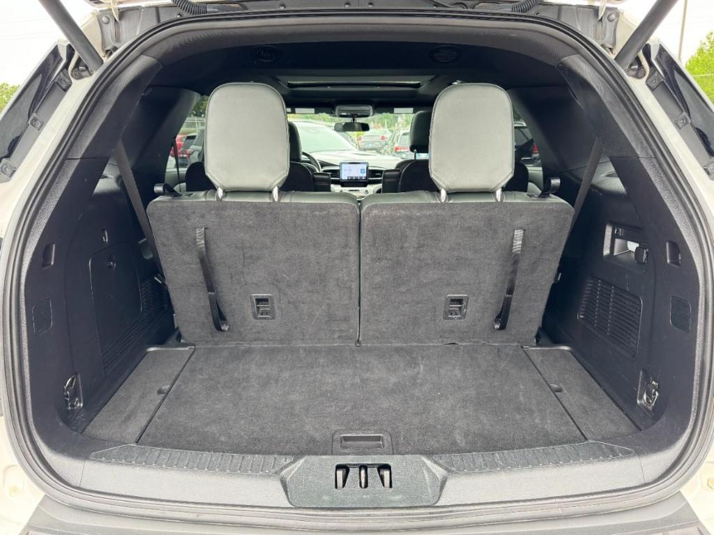 used 2022 Ford Explorer car, priced at $34,990