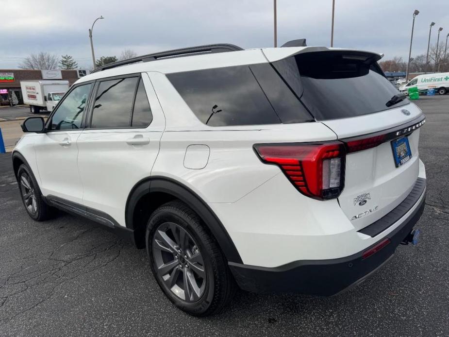 new 2025 Ford Explorer car, priced at $47,095