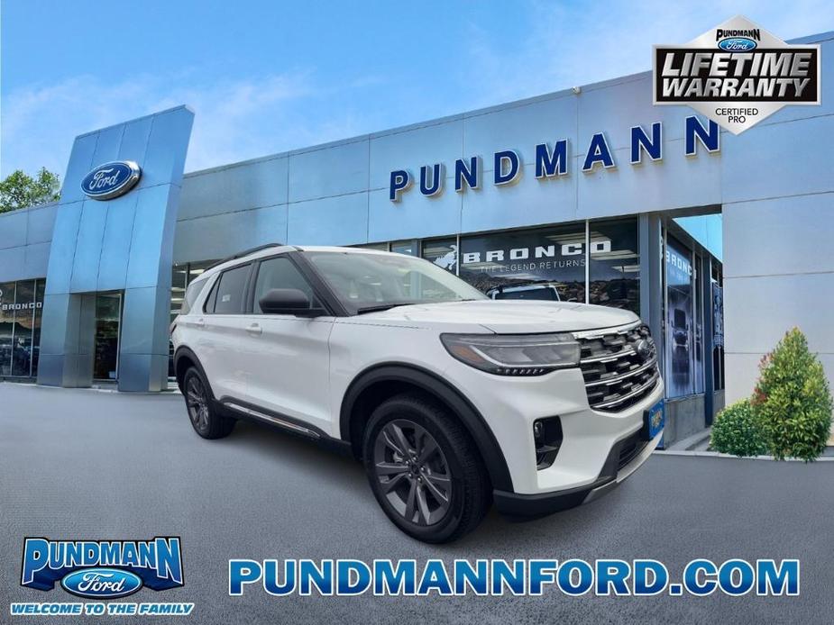 new 2025 Ford Explorer car, priced at $47,095