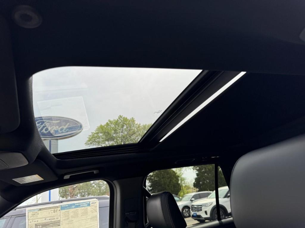 new 2025 Ford Expedition Max car, priced at $82,995