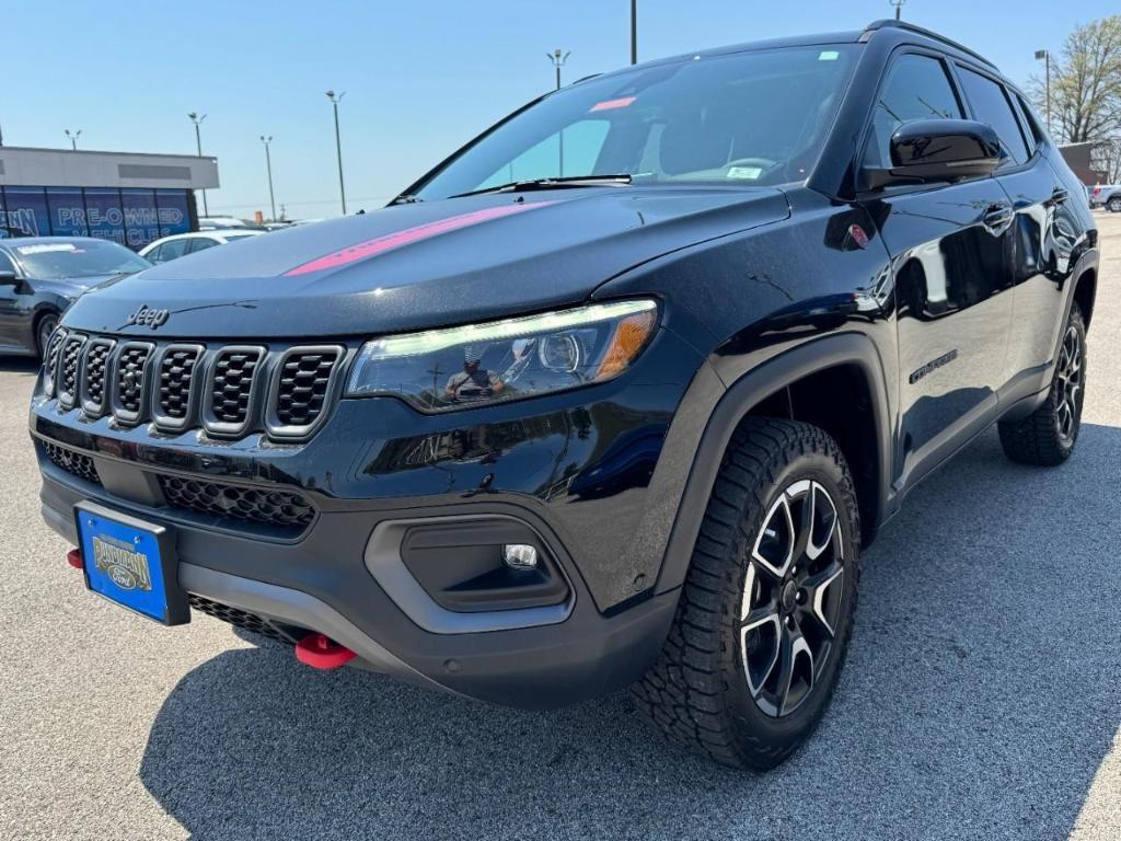 used 2025 Jeep Compass car, priced at $34,715
