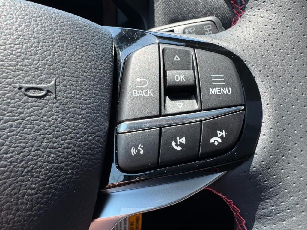 new 2025 Ford Explorer car, priced at $50,140