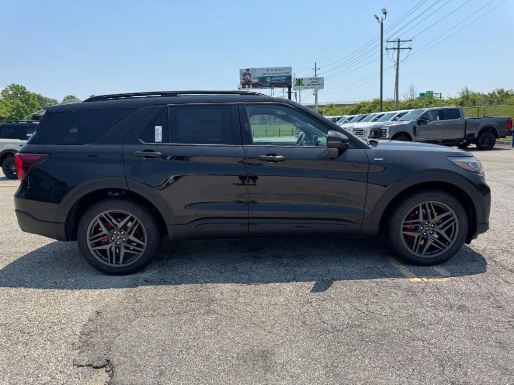 new 2025 Ford Explorer car, priced at $50,140