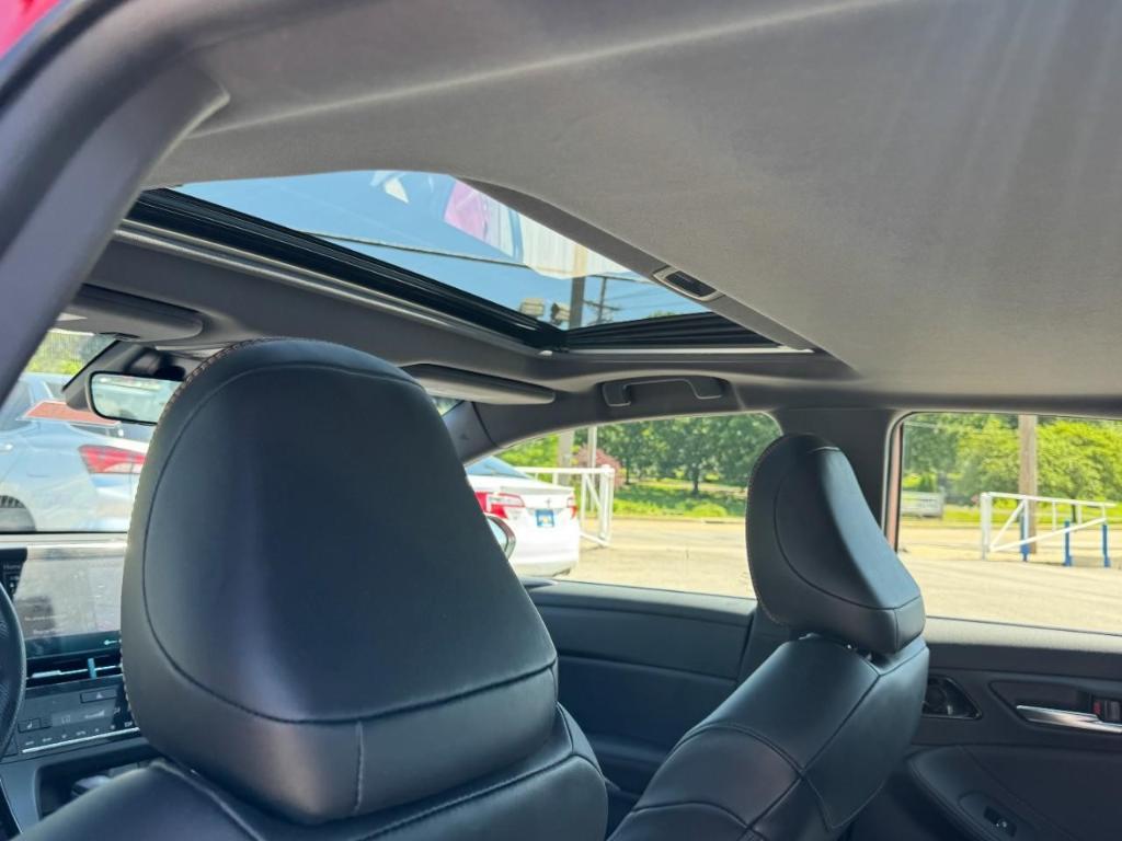 used 2021 Toyota Avalon Hybrid car, priced at $33,990