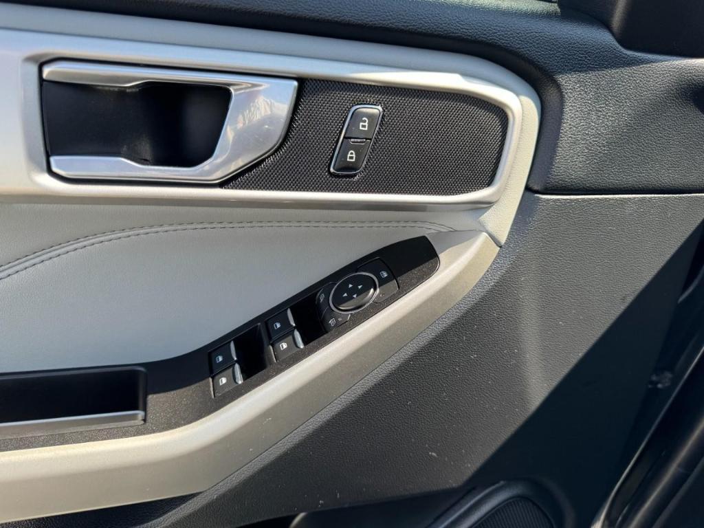 used 2022 Ford Explorer car, priced at $31,990