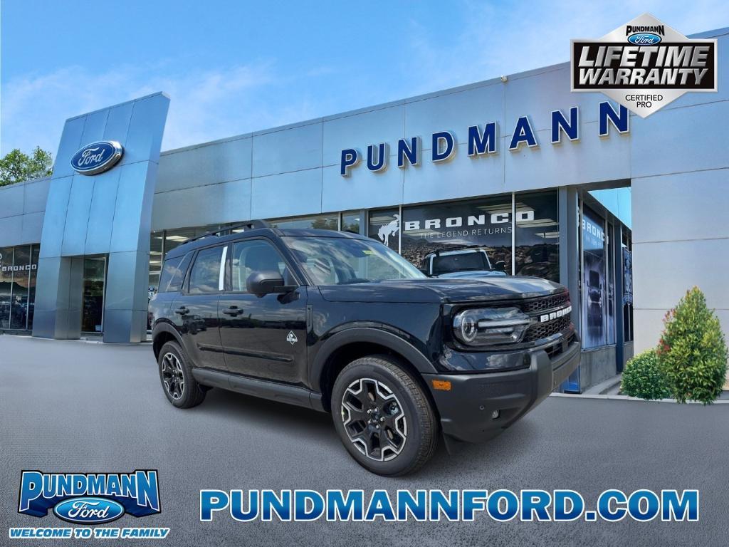 new 2025 Ford Bronco Sport car, priced at $39,180